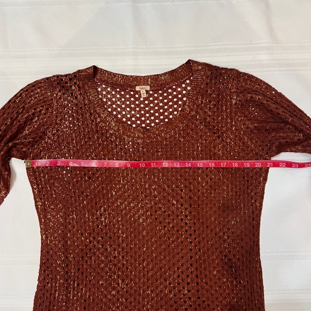 Reba Sweater Copper Gold Metallic Open Weave Crocheted Sz L‎ Matching Cami EUC - Picture 8 of 14